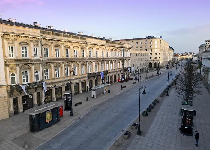 Tiffi Old Town Hotel Varsovia